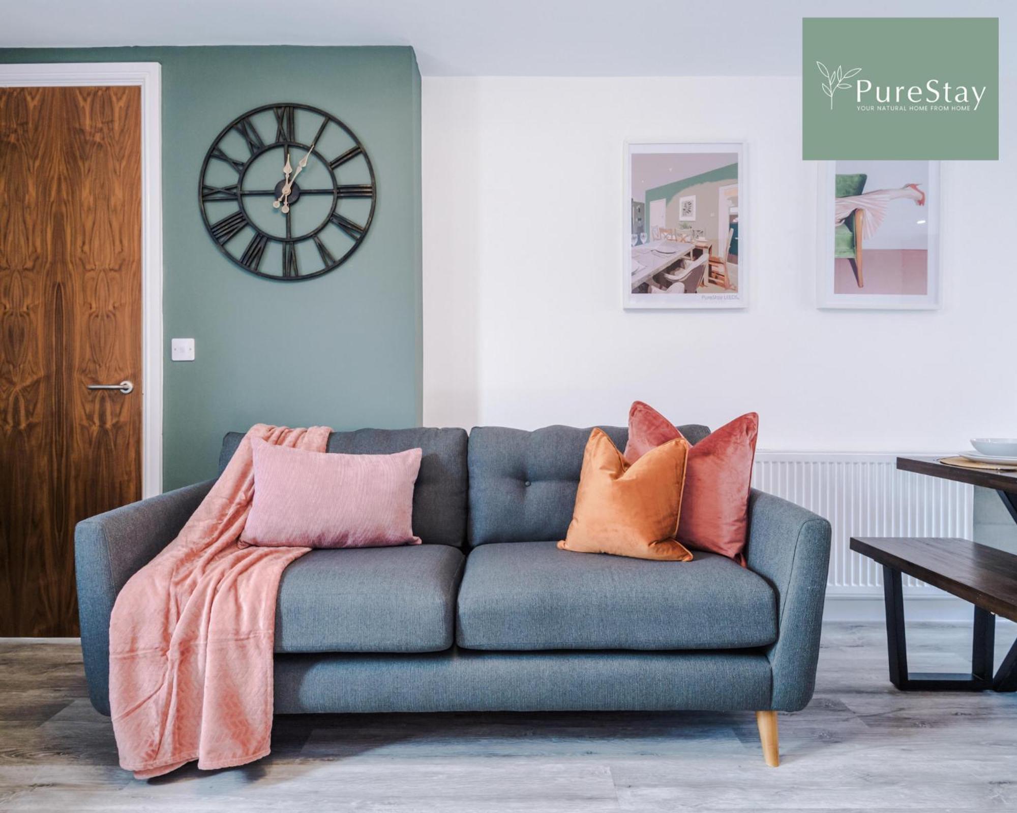 Stunning Five Bedroom Manchester House With Free Parking By Purestay Short Lets & Serviced Accommodation מראה חיצוני תמונה