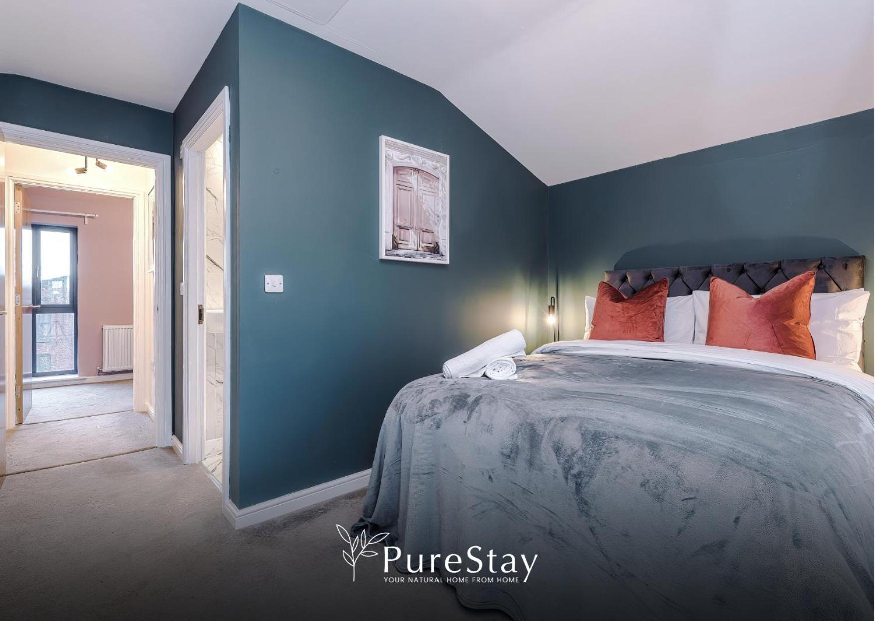 Stunning Five Bedroom Manchester House With Free Parking By Purestay Short Lets & Serviced Accommodation מראה חיצוני תמונה
